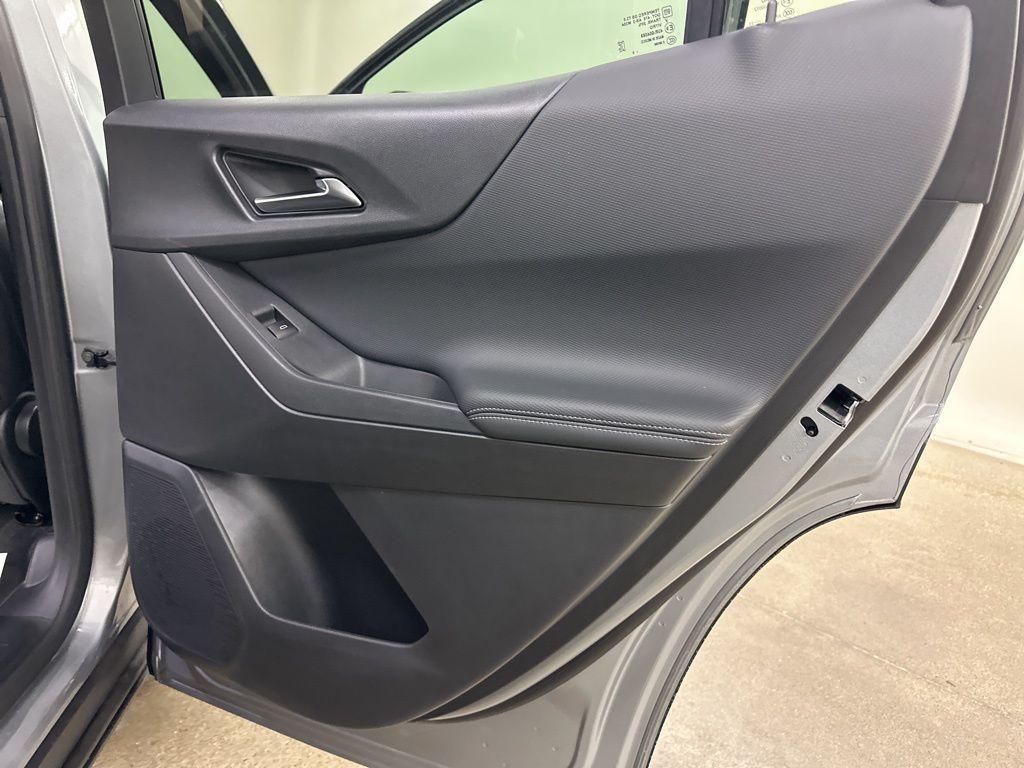 new 2026 Chevrolet Equinox car, priced at $30,800