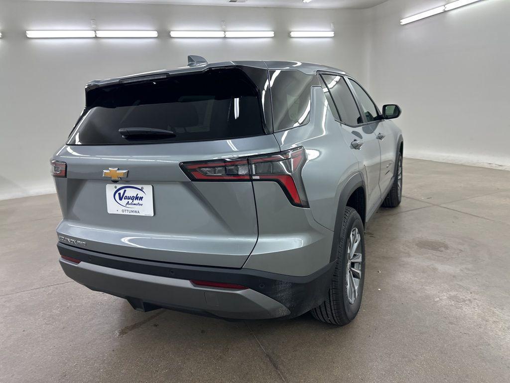 new 2026 Chevrolet Equinox car, priced at $30,800
