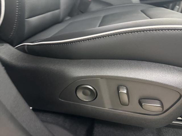 new 2025 Buick Enclave car, priced at $44,359