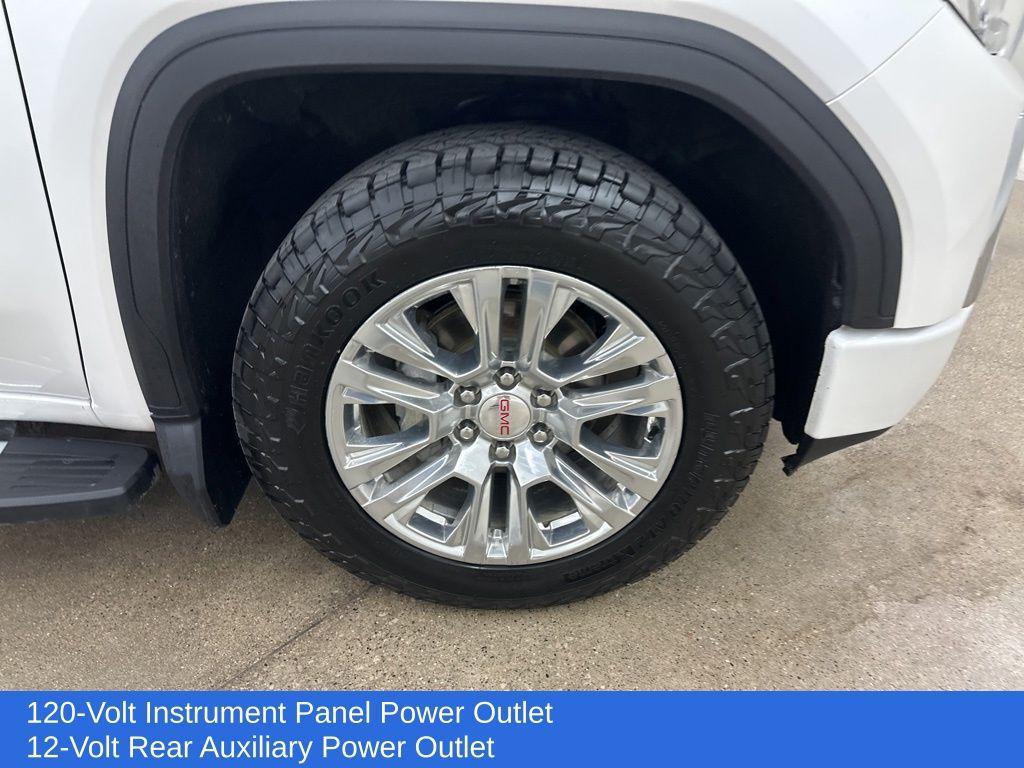 used 2022 GMC Sierra 1500 car, priced at $33,399