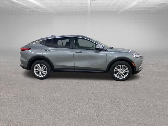 new 2025 Buick Envista car, priced at $25,525