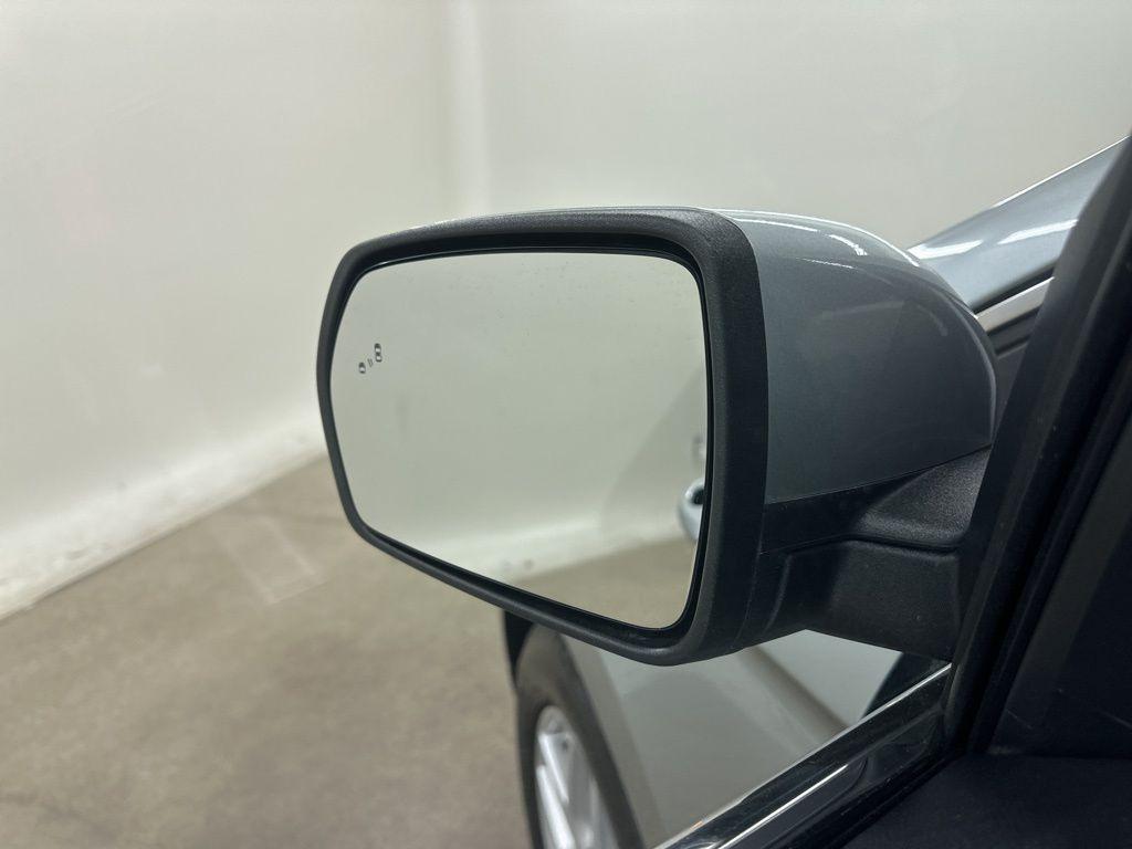 used 2024 Ford Edge car, priced at $22,961