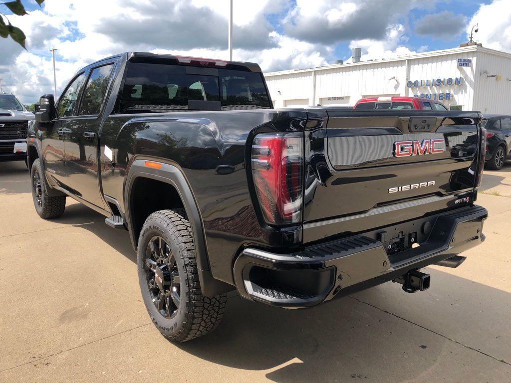 new 2025 GMC Sierra 3500 car, priced at $72,120
