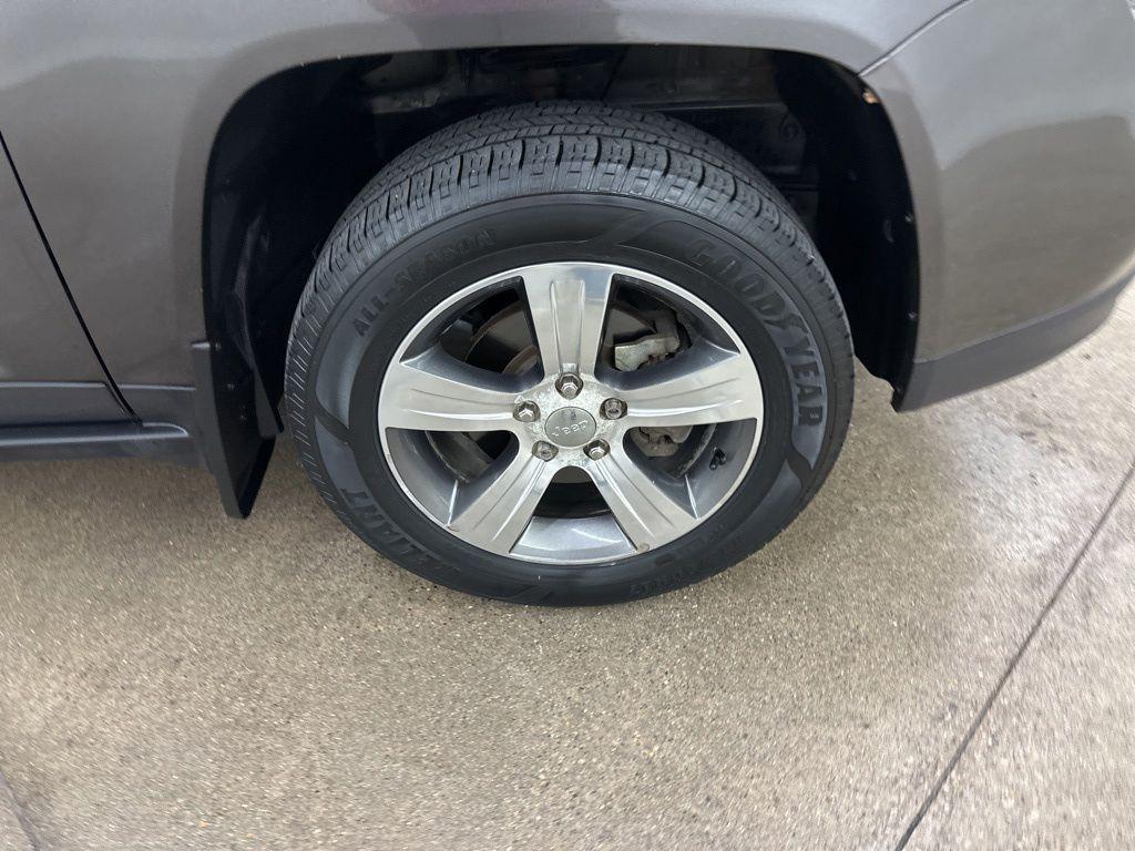 used 2017 Jeep Compass car, priced at $12,999