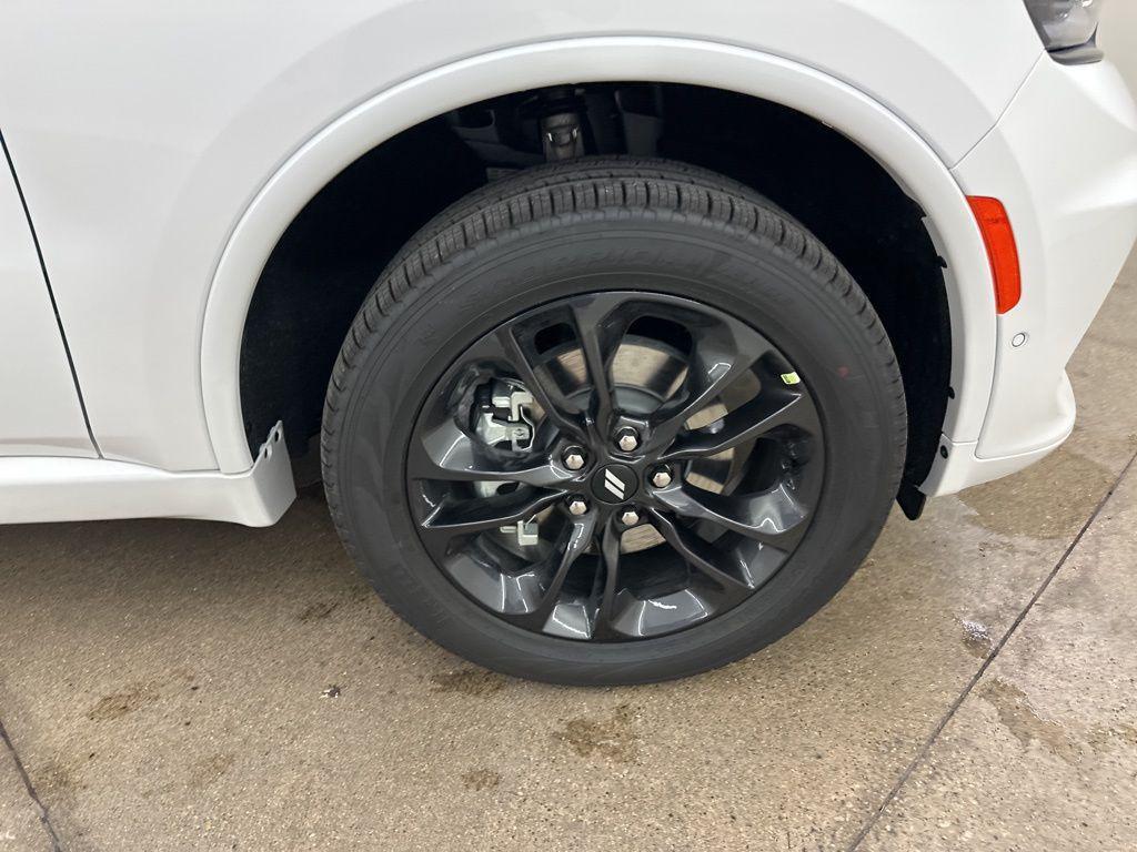 new 2025 Dodge Durango car, priced at $42,697