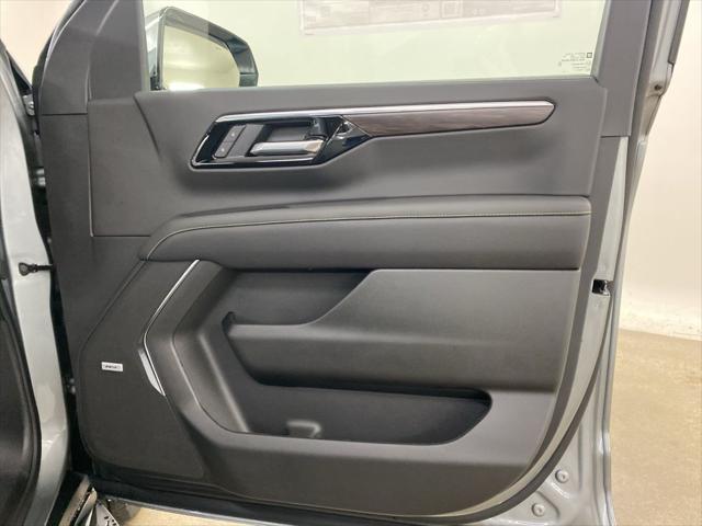 new 2025 Chevrolet Tahoe car, priced at $74,885