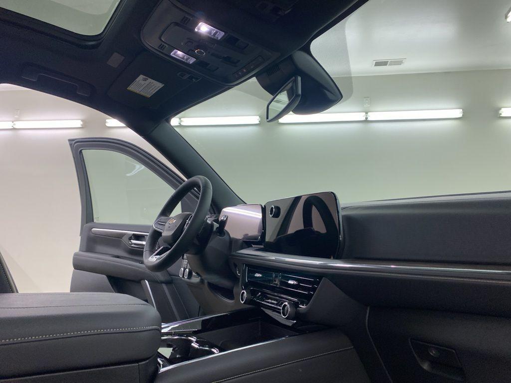 new 2025 Chevrolet Tahoe car, priced at $74,885