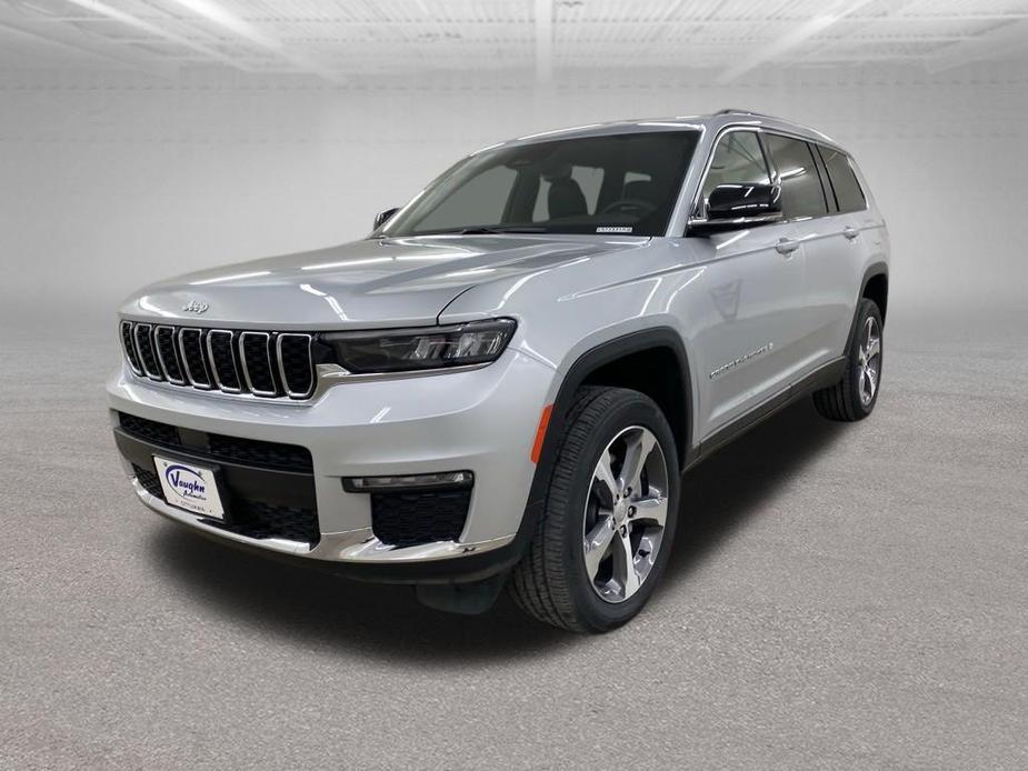 new 2024 Jeep Grand Cherokee L car, priced at $48,936