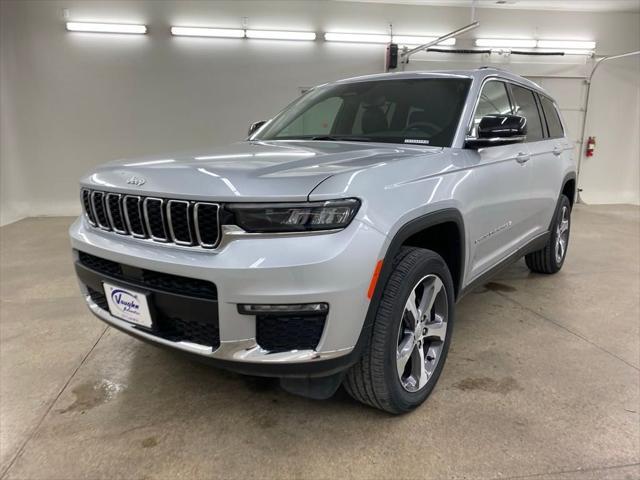 new 2024 Jeep Grand Cherokee L car, priced at $46,899