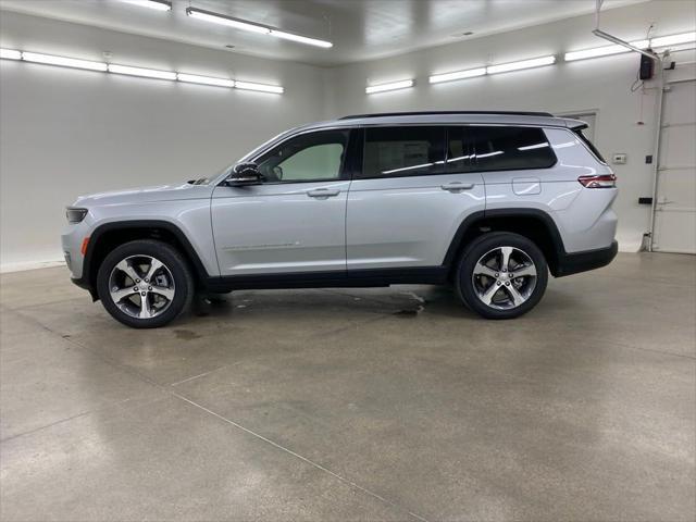 new 2024 Jeep Grand Cherokee L car, priced at $46,899