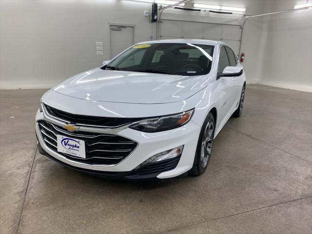 new 2024 Chevrolet Malibu car, priced at $23,999