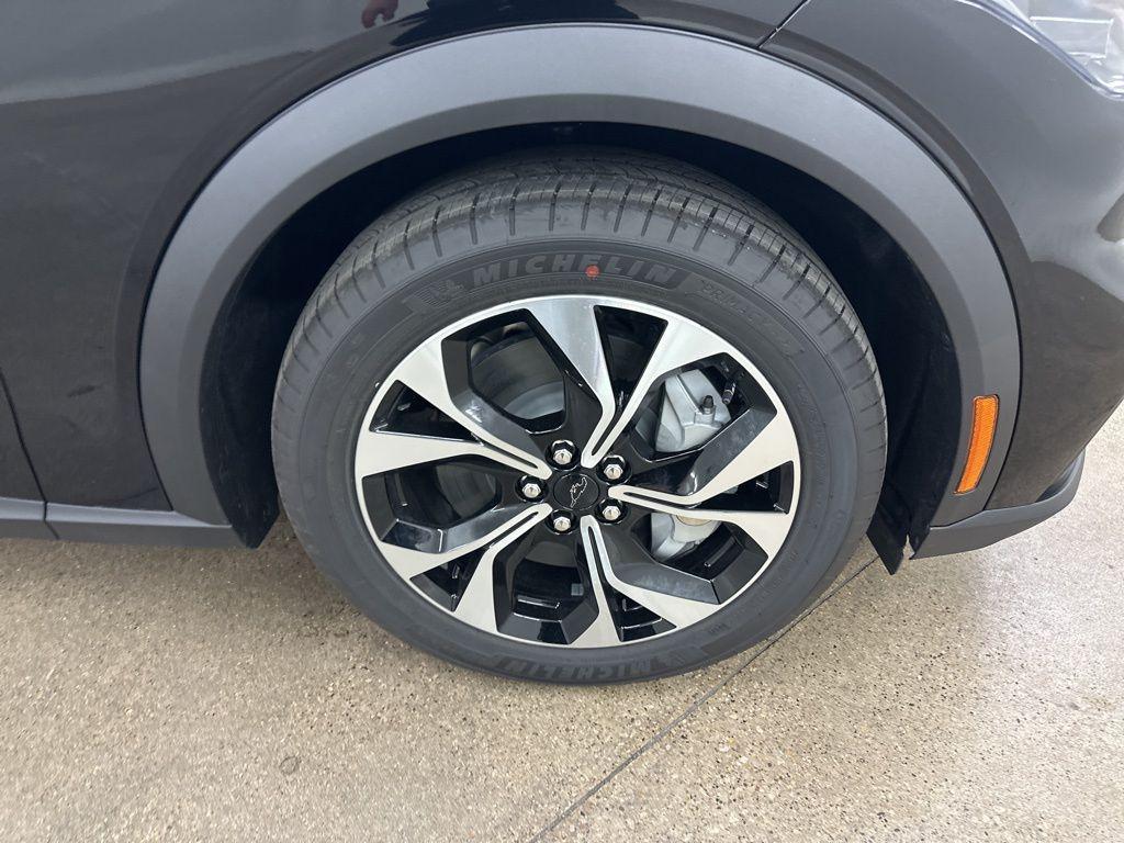 new 2025 Ford Mustang Mach-E car, priced at $38,999