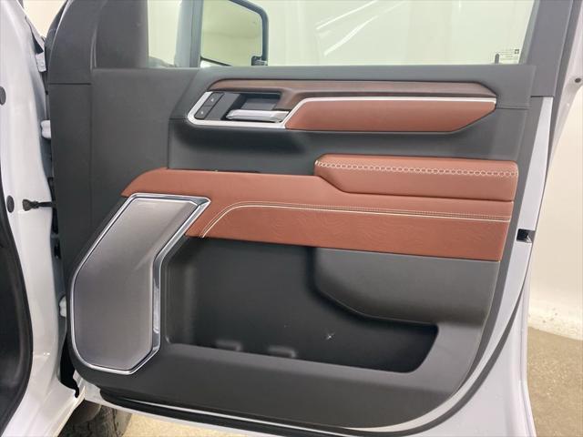 new 2025 GMC Sierra 2500 car, priced at $91,170