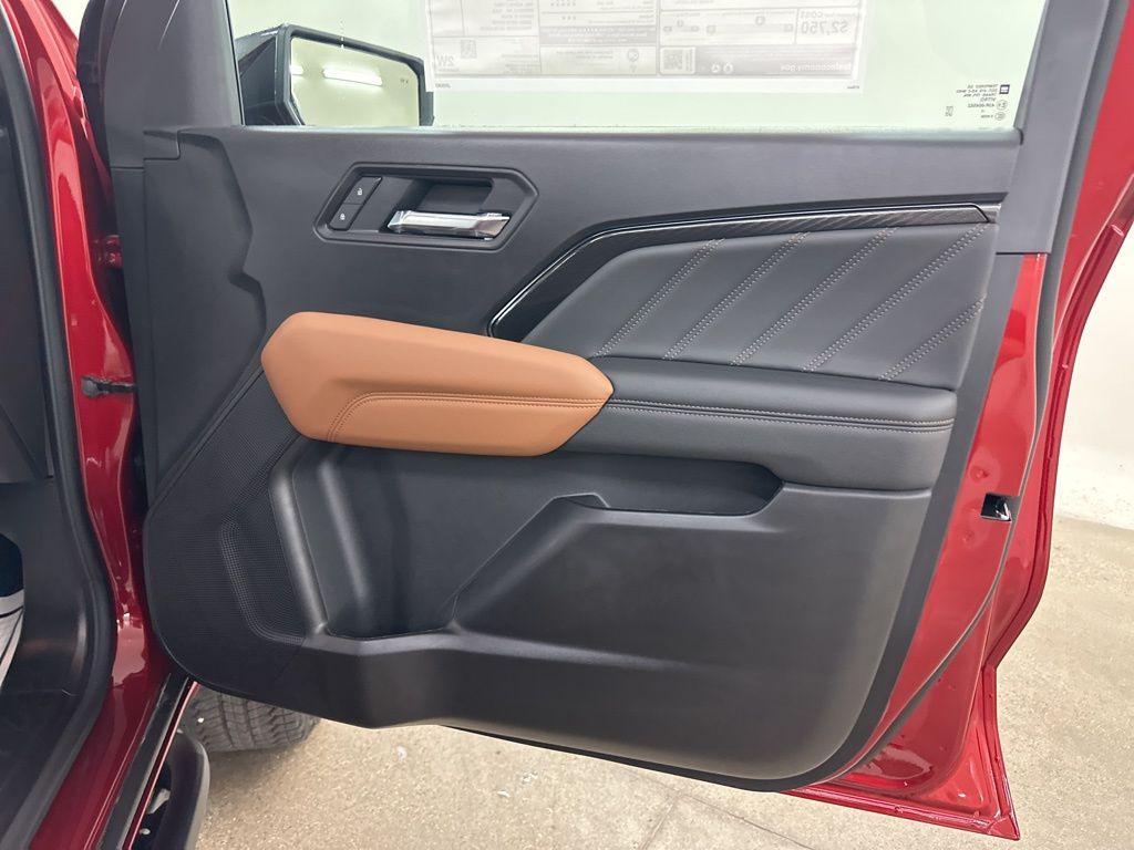 new 2025 GMC Canyon car, priced at $48,359