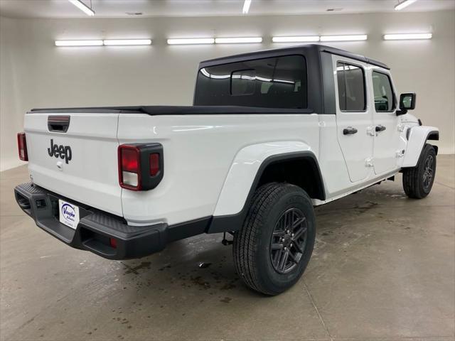 new 2024 Jeep Gladiator car, priced at $39,456