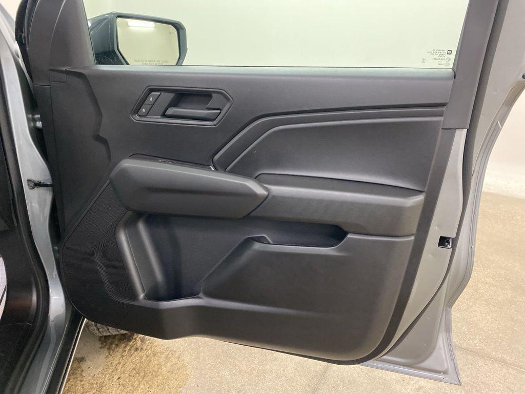 new 2025 Chevrolet Colorado car, priced at $40,465