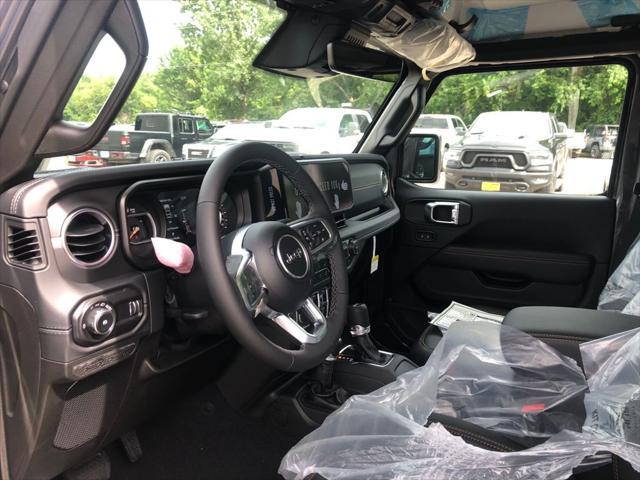 new 2025 Jeep Wrangler car, priced at $48,999