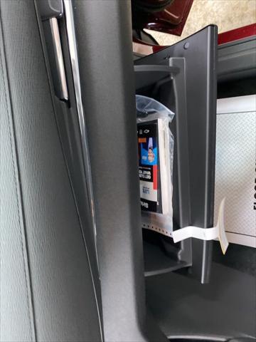 new 2025 Buick Envista car, priced at $25,525