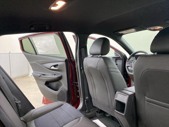 new 2025 Buick Envista car, priced at $25,525