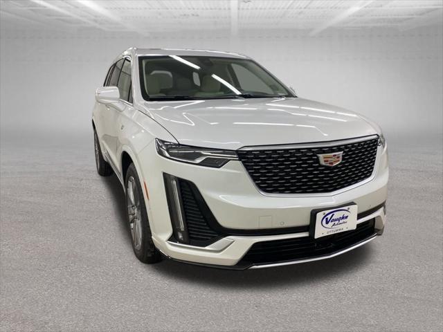 new 2025 Cadillac XT6 car, priced at $58,347