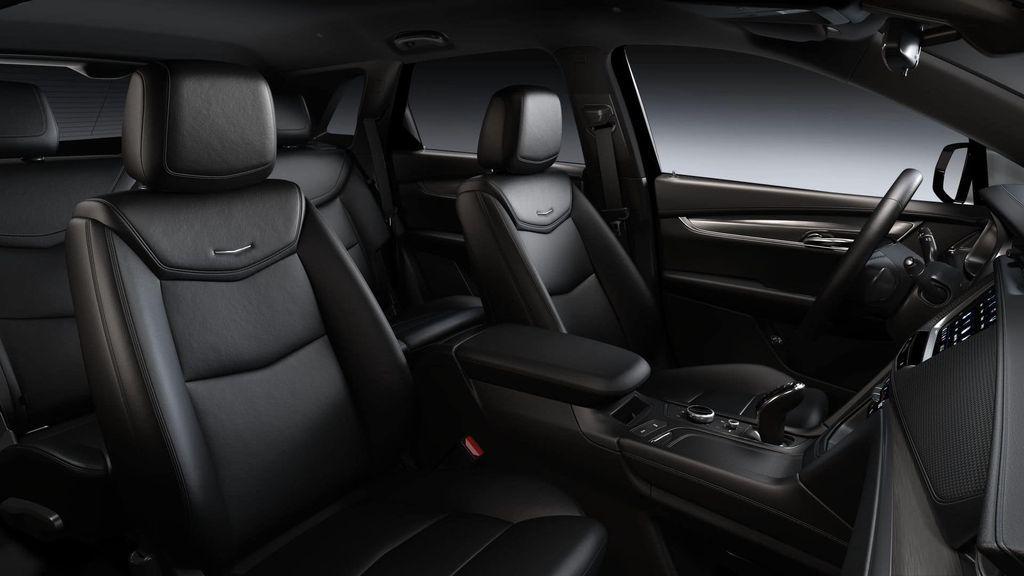 new 2025 Cadillac XT5 car, priced at $44,961