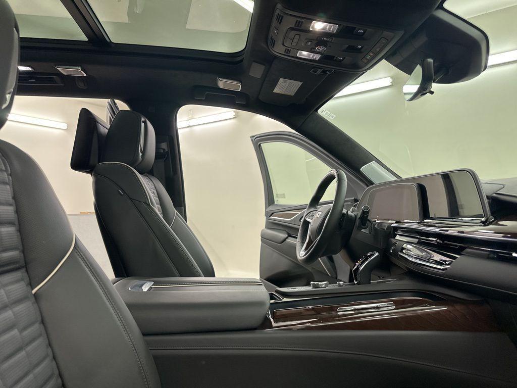 used 2023 Cadillac Escalade car, priced at $87,999