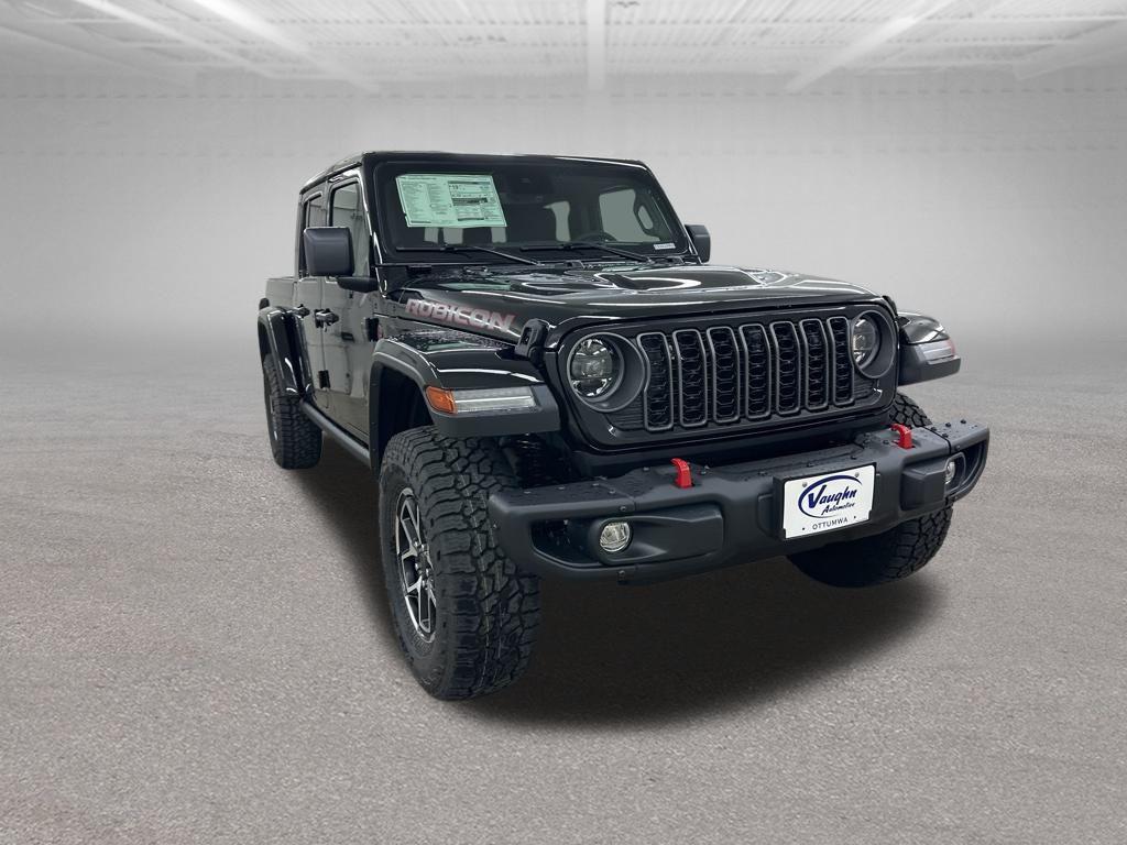 new 2025 Jeep Gladiator car, priced at $53,695
