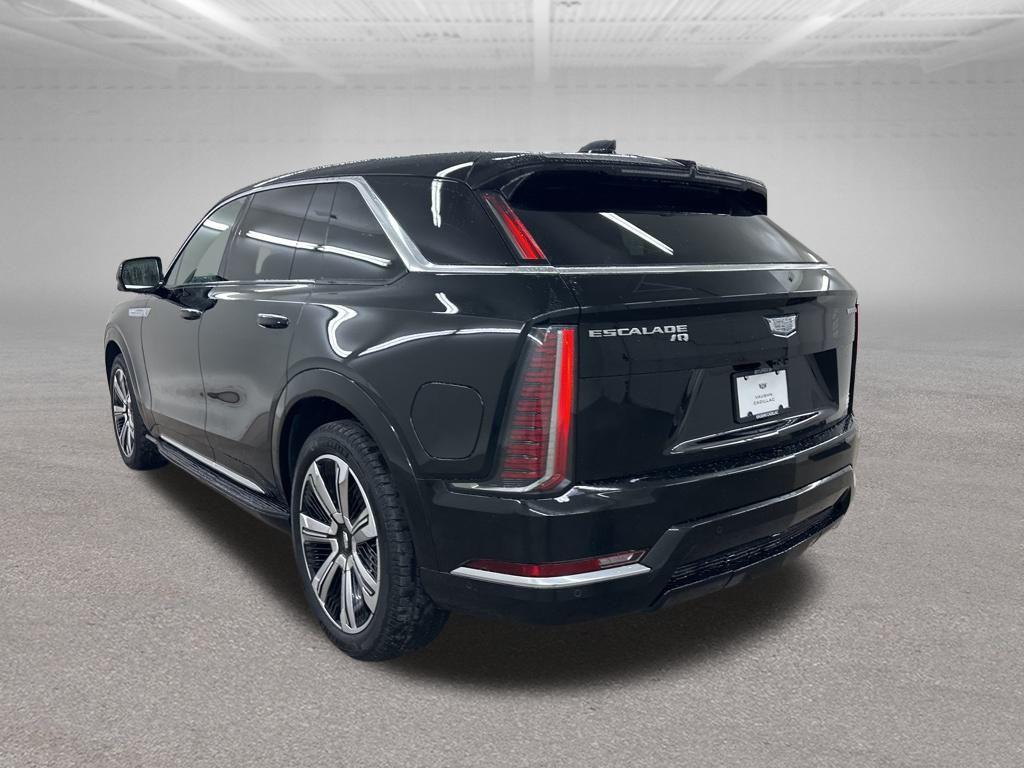 used 2025 Cadillac Escalade IQ car, priced at $124,999