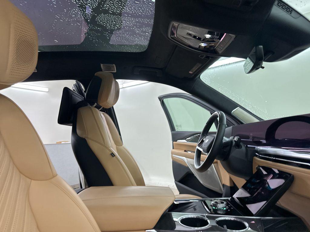 used 2025 Cadillac Escalade IQ car, priced at $124,999