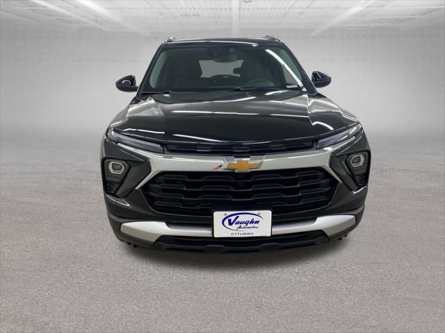 new 2025 Chevrolet TrailBlazer car, priced at $26,680