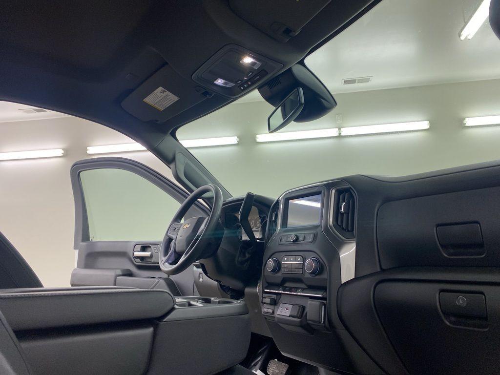 new 2025 Chevrolet Silverado 3500 car, priced at $47,649