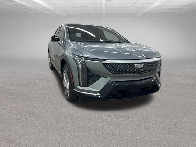 new 2025 Cadillac OPTIQ car, priced at $41,876