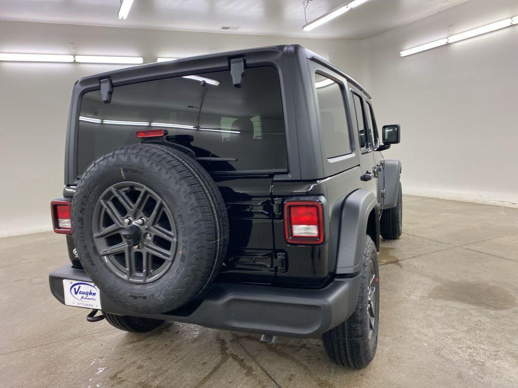 new 2025 Jeep Wrangler car, priced at $44,245