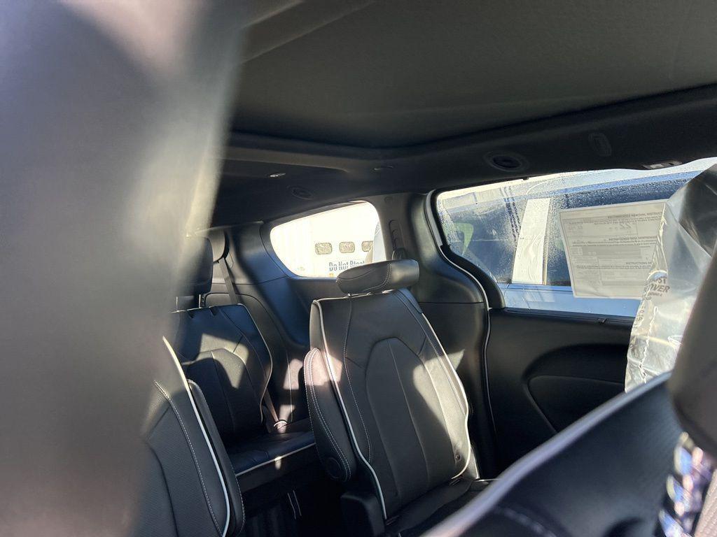 new 2026 Chrysler Pacifica car, priced at $47,589