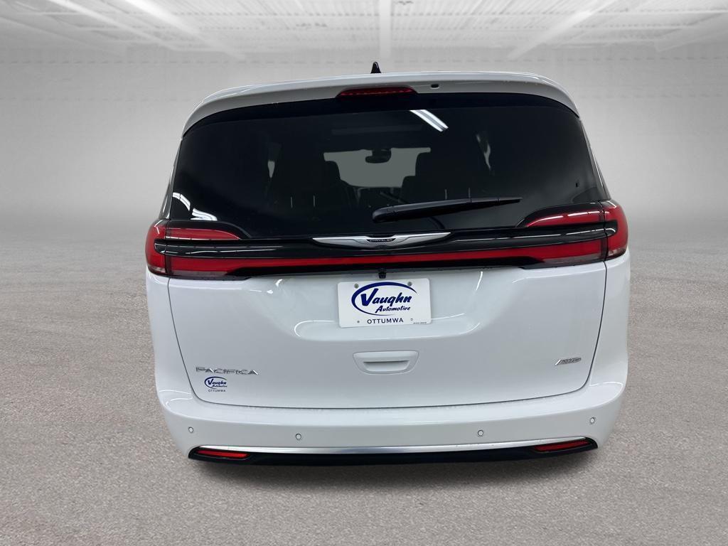 new 2026 Chrysler Pacifica car, priced at $53,530