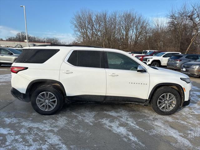 used 2022 Chevrolet Traverse car, priced at $32,999