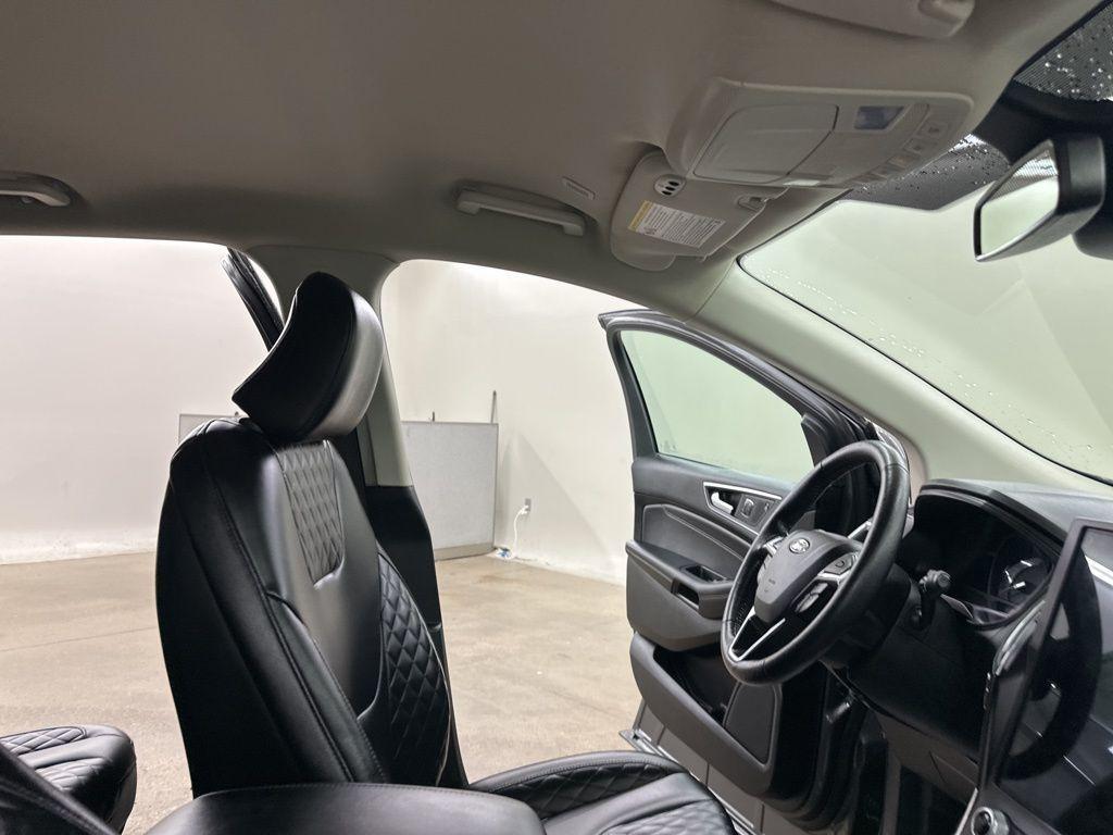 used 2024 Ford Edge car, priced at $26,440