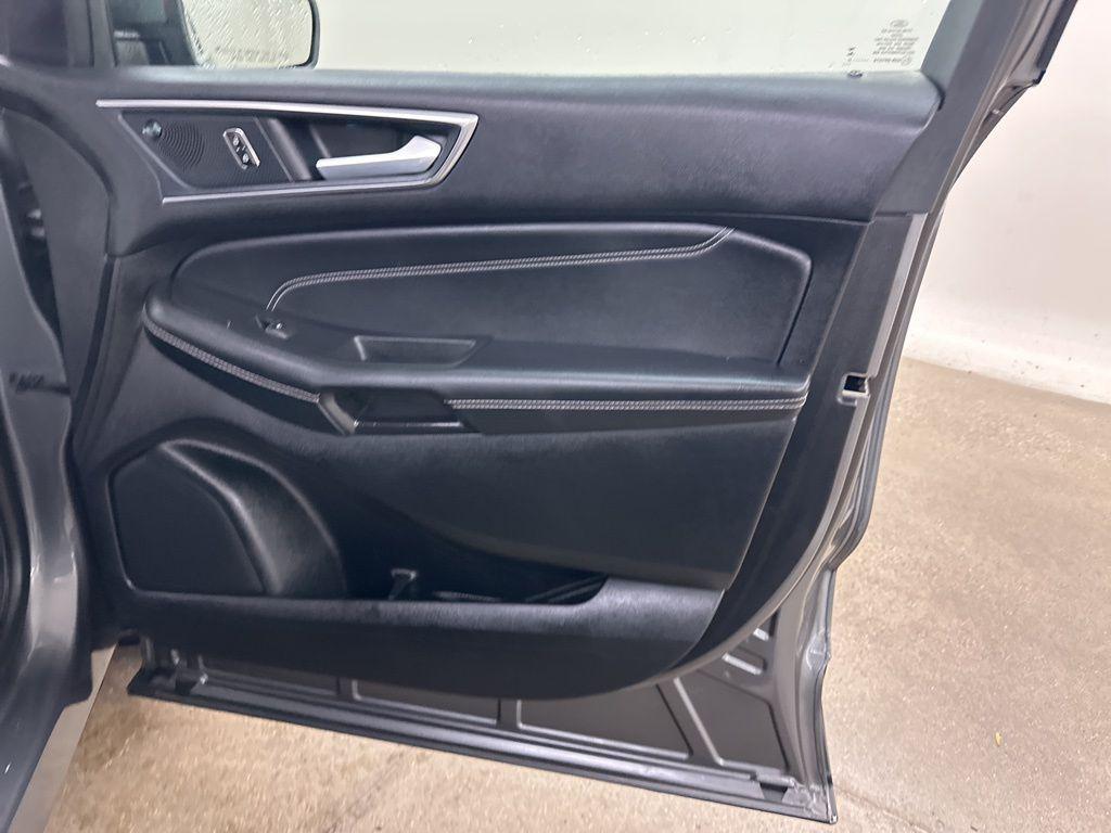 used 2024 Ford Edge car, priced at $26,440