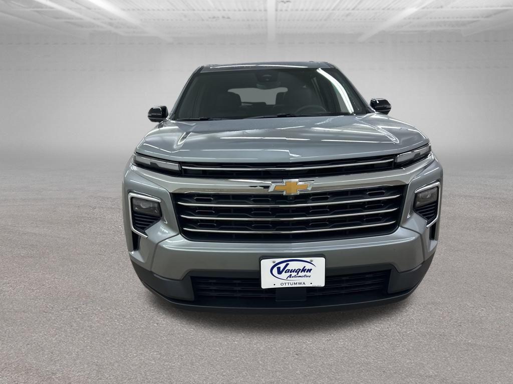 new 2026 Chevrolet Traverse car, priced at $42,850