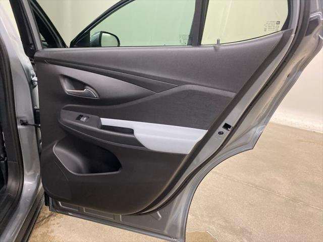 new 2025 Buick Envista car, priced at $24,459