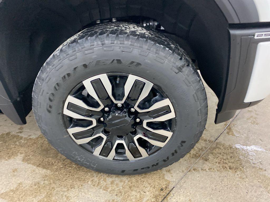 new 2025 GMC Sierra 2500 car, priced at $88,609