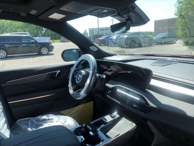 new 2025 Buick Enclave car, priced at $60,889