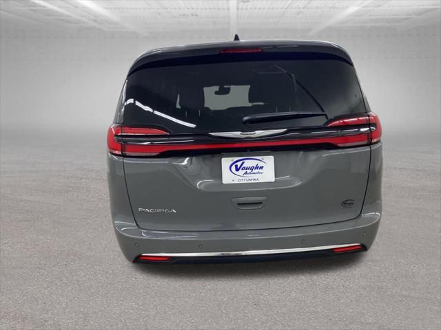 new 2025 Chrysler Pacifica car, priced at $40,046