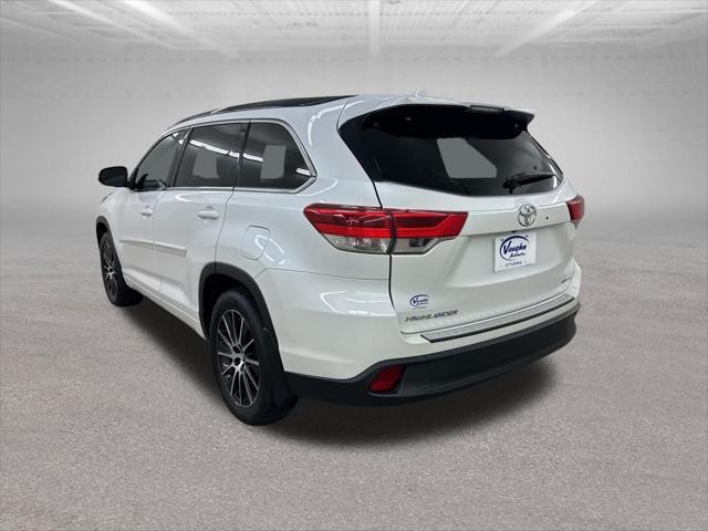 used 2018 Toyota Highlander car, priced at $23,999