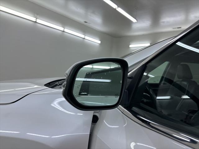 used 2018 Toyota Highlander car, priced at $23,999