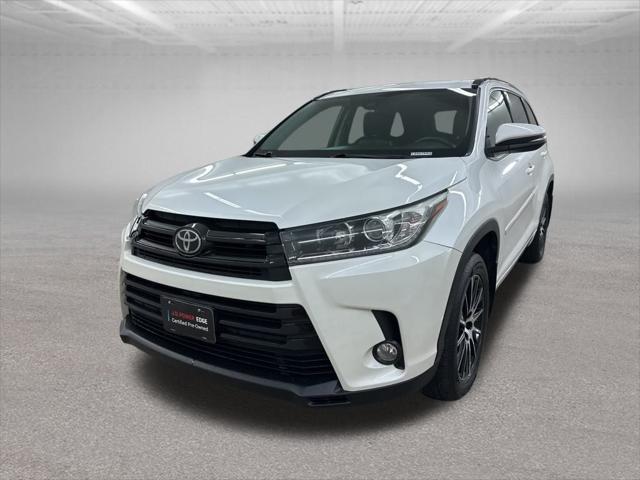 used 2018 Toyota Highlander car, priced at $23,999