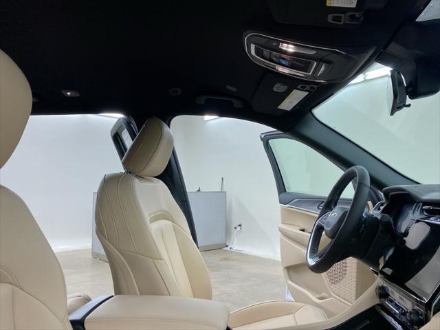 new 2025 Jeep Grand Cherokee L car, priced at $44,956