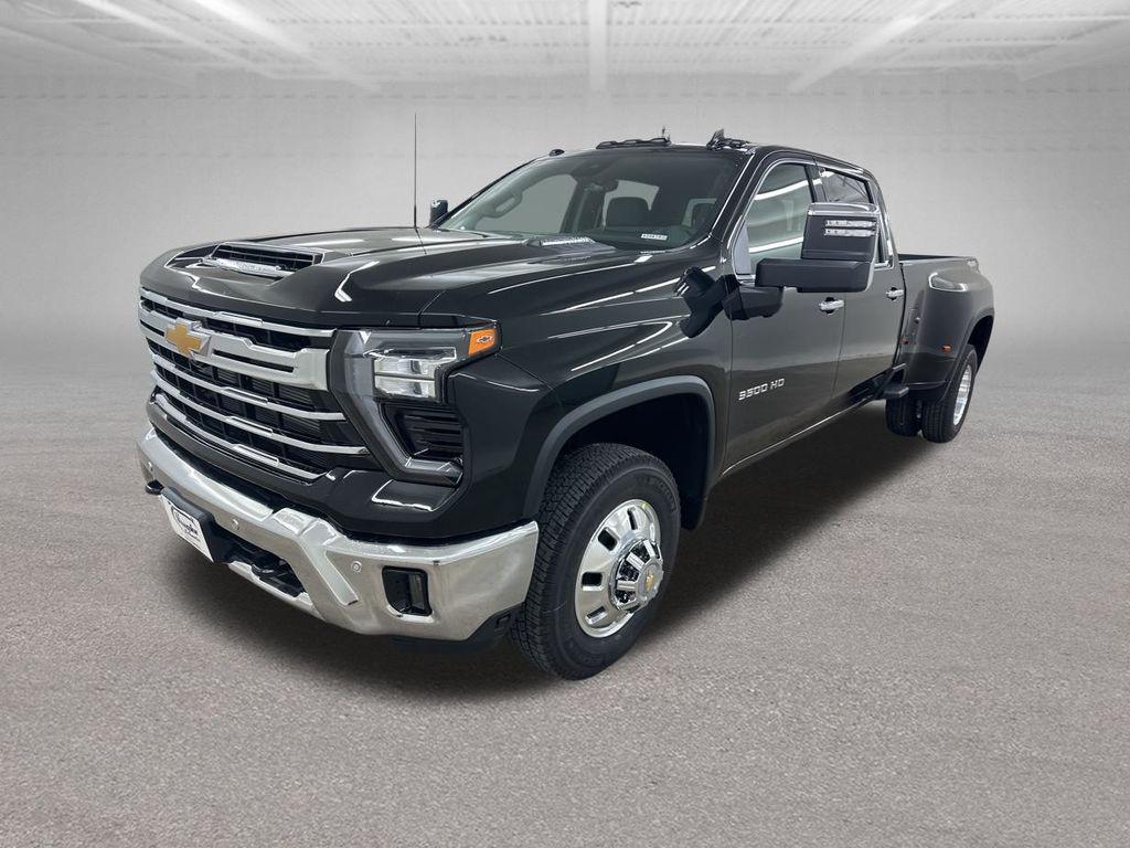 new 2025 Chevrolet Silverado 3500 car, priced at $76,925
