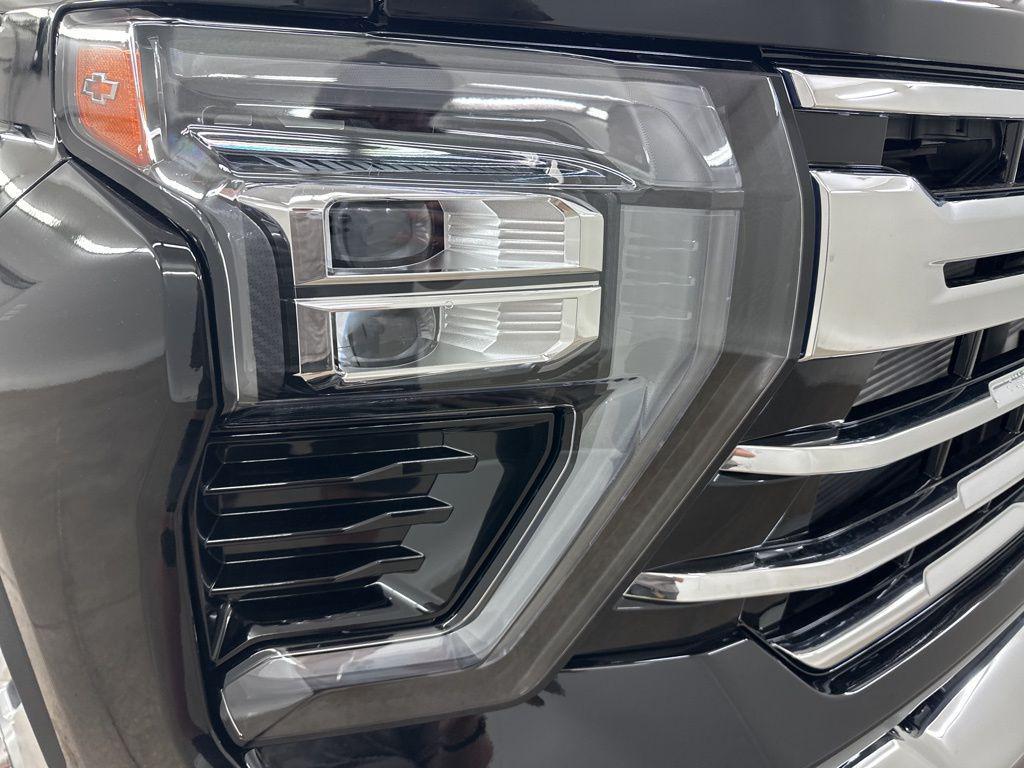 new 2025 Chevrolet Silverado 3500 car, priced at $76,925