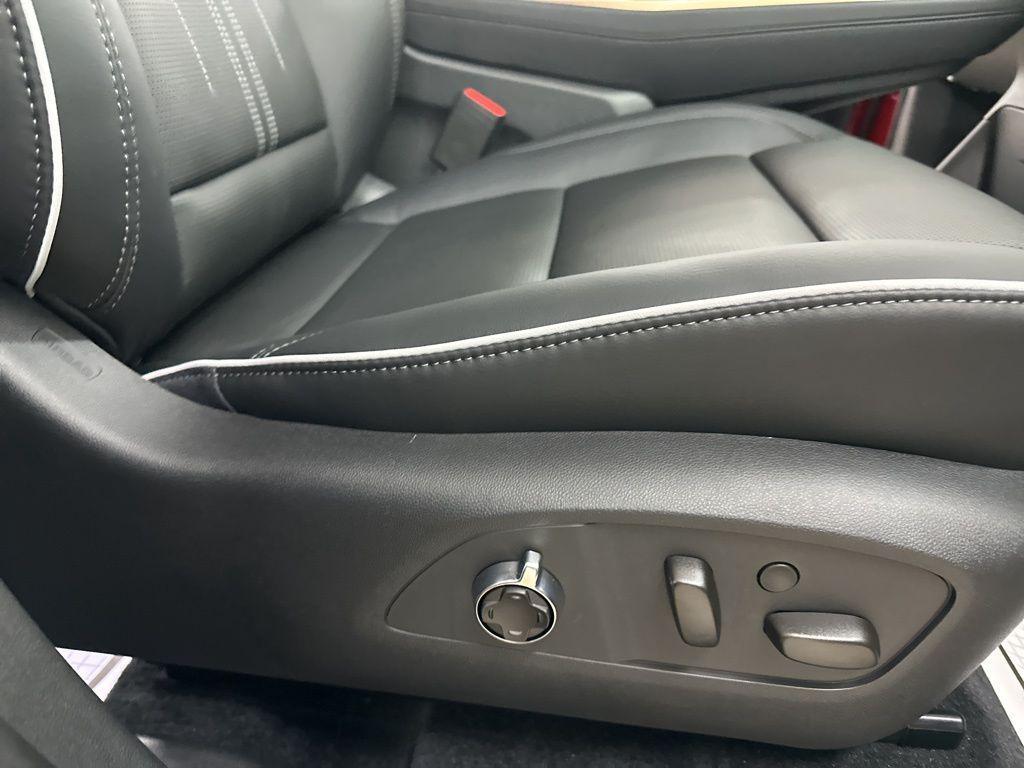 new 2026 Buick Enclave car, priced at $61,974